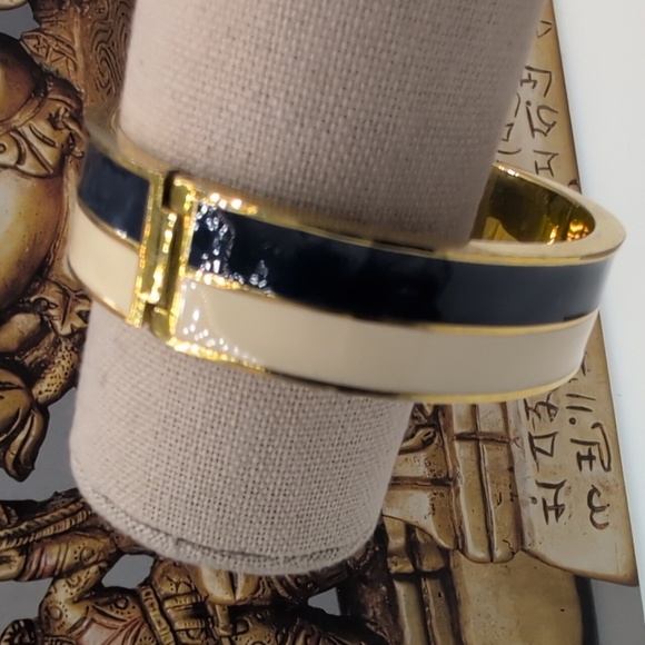 J CREW Enamel Bangle bracelet cream gold navy - Picture 7 of 7